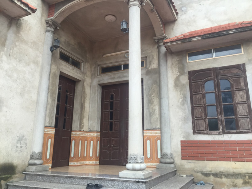 [-]Kinh[-]ho&agrave;ng[-]ruồi[-]từ[-]b&atilde;i[-]r&aacute;c[-]Nam[-]Sơn[-]"tấn[-]c&ocirc;ng"[-]nh&agrave;[-]d&acirc;n